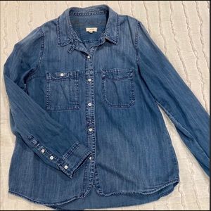 Madewell denim/ chambray shirt